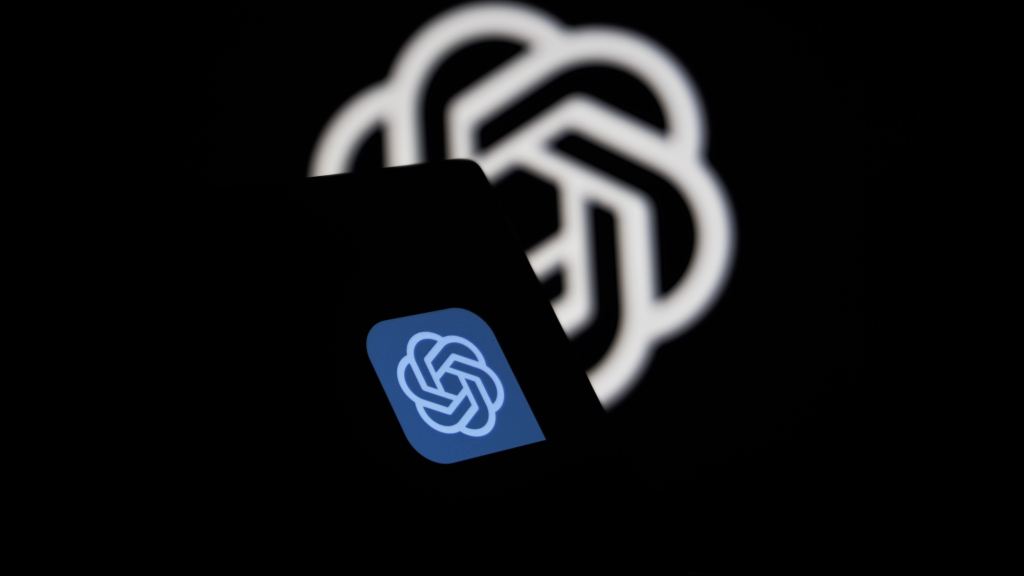 AI vs Human Health Wellness and Fitness Programs